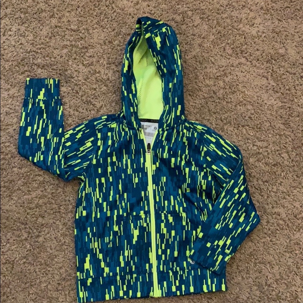 Boys size 6 Xersion hoodie zip up Jacket